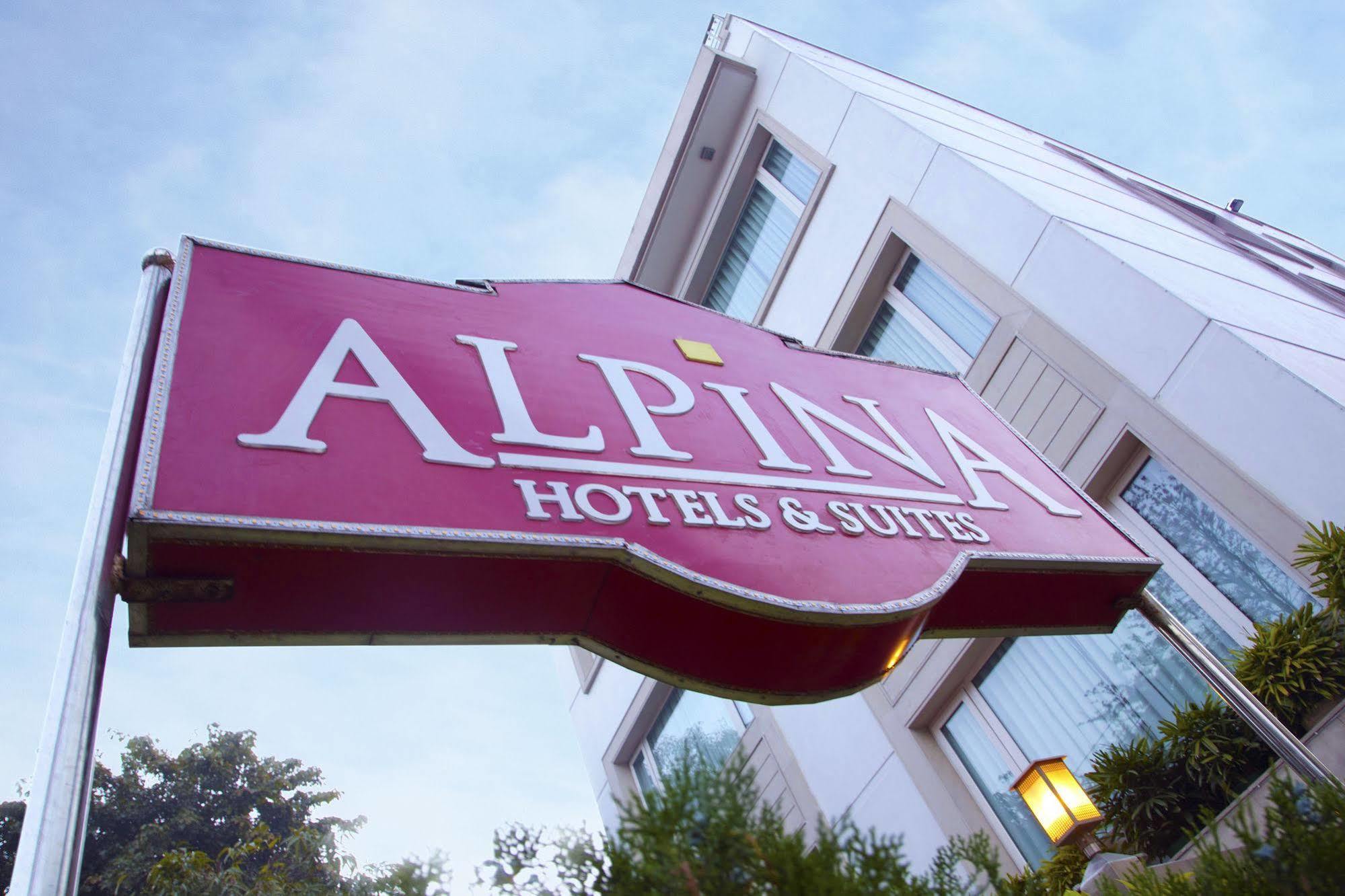 Alpina Hotels & Suites Нью-Делі Екстер'єр фото